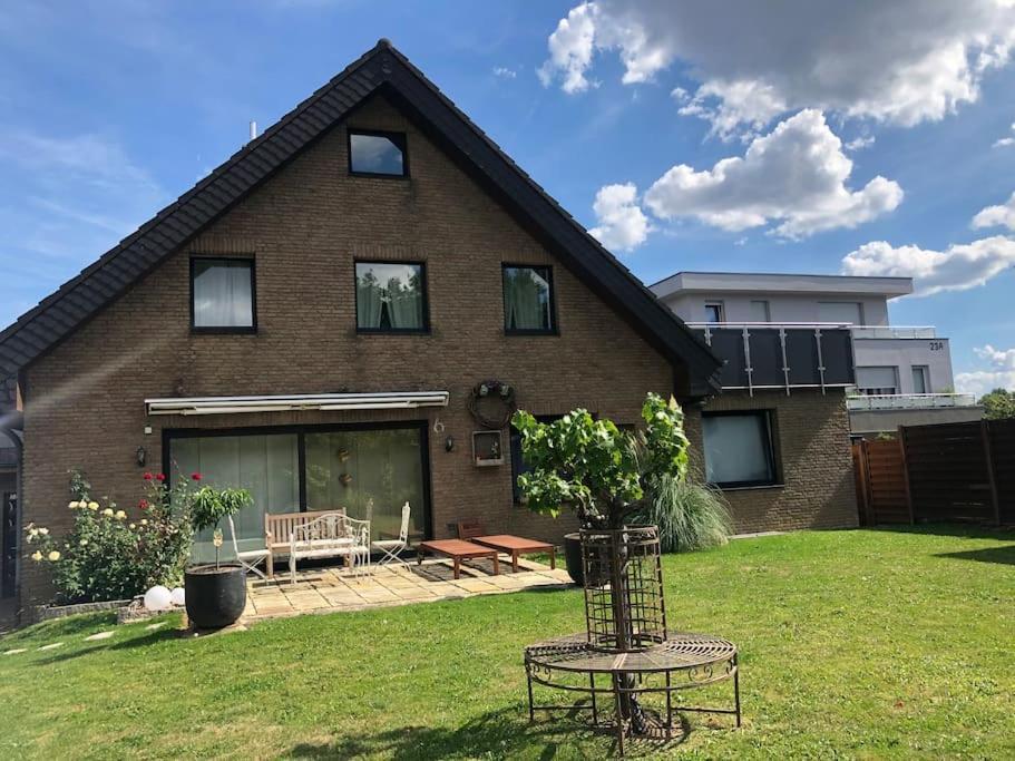 Ferienwohnung Mit Grosser Dachterrasse ビーレフェルト エクステリア 写真